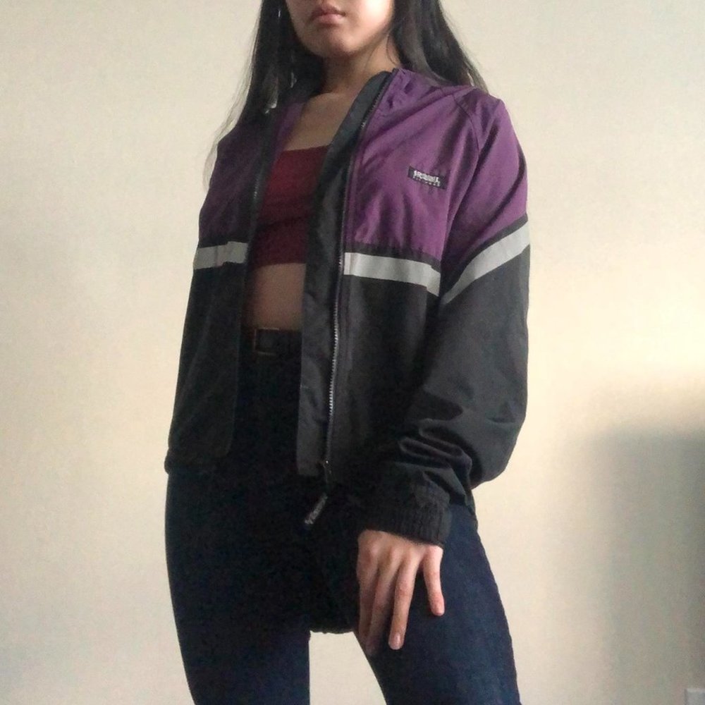 Running Room vintage windbreaker 🏃🏻‍♀️
